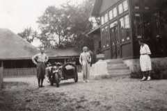 Przy dworze, 1936 r.