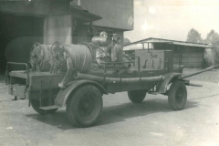 Zakup wozu gumowego 1958 r.