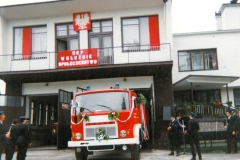 Poświęcenie nowego samochodu dla OSP, 1995 r.